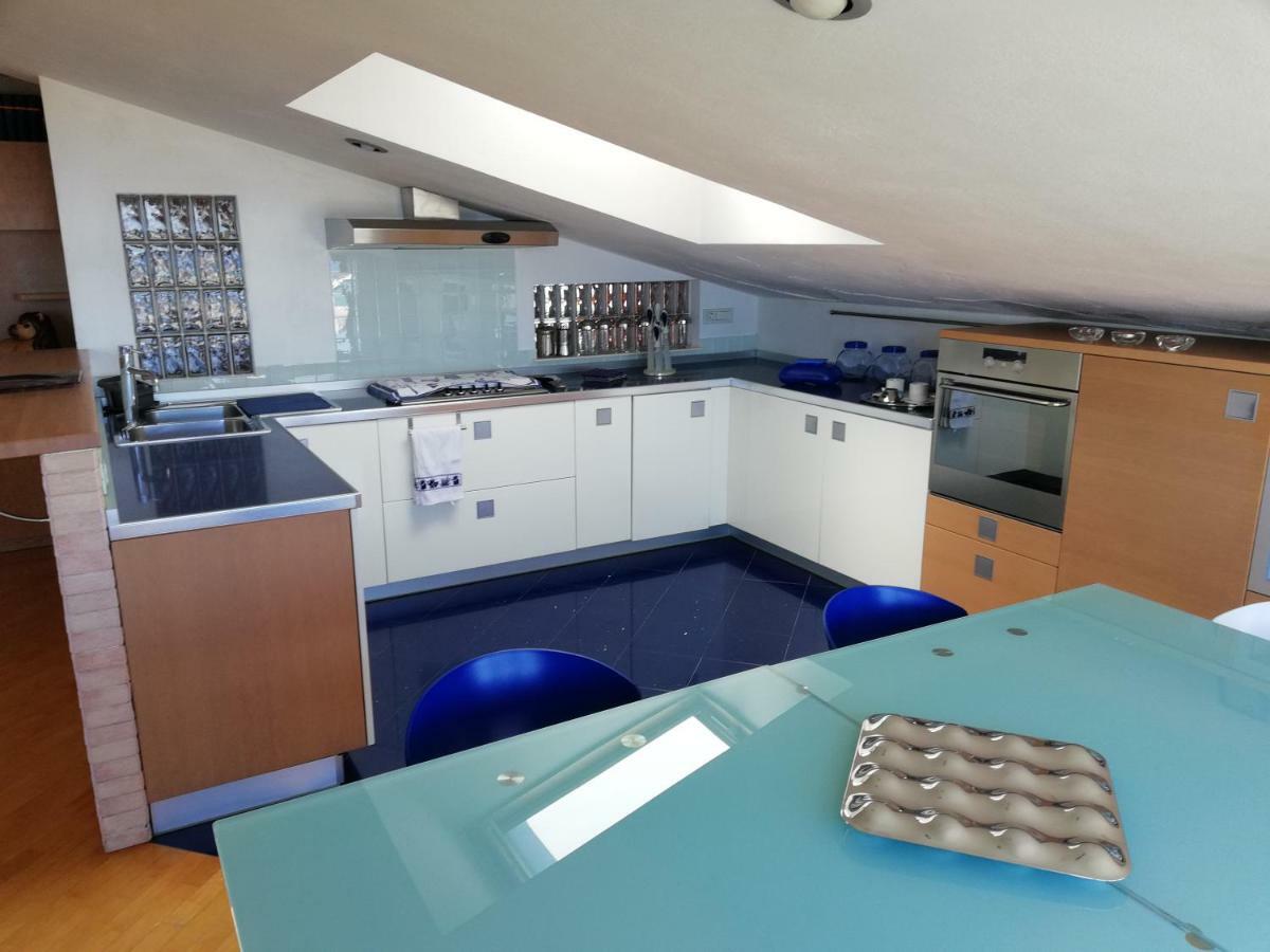 Apartmán Attico "Elisa" Vista Mare Porto Torres Exteriér fotografie